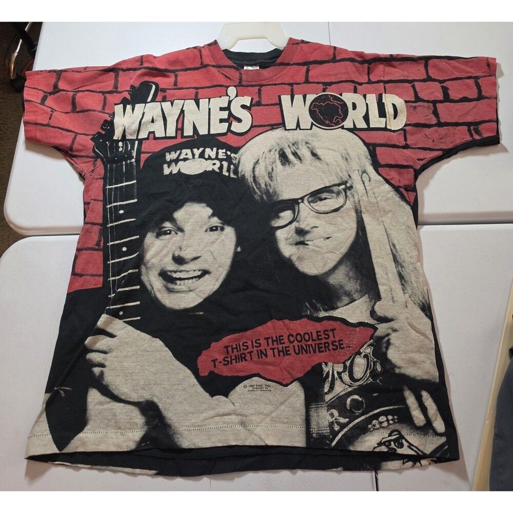 Vintage 1992 Wayne's World T-Shirt Fruit of the Loom Made in USA Size XL